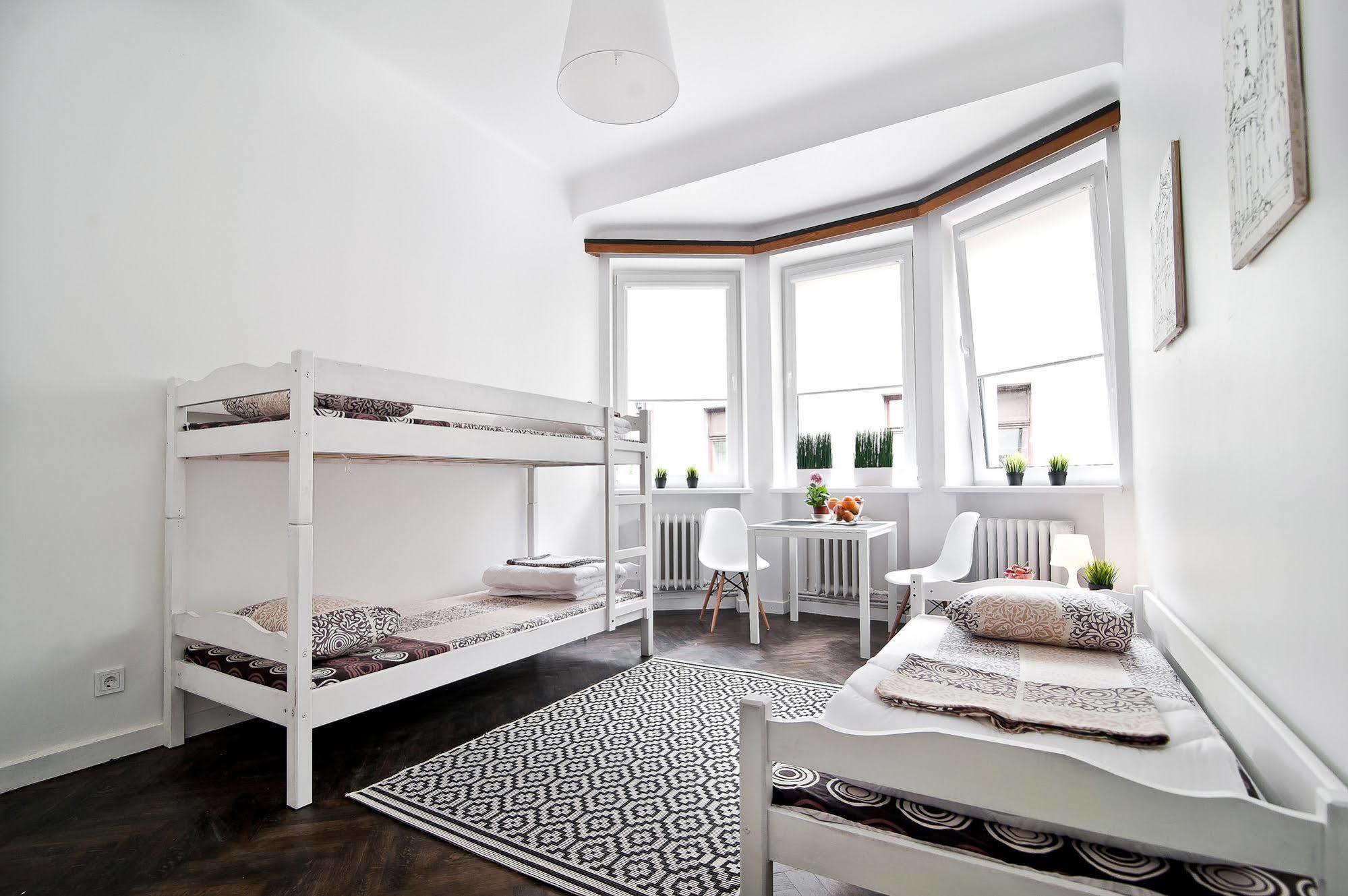 Extra Hostel "Easy Kaunas" Екстериор снимка