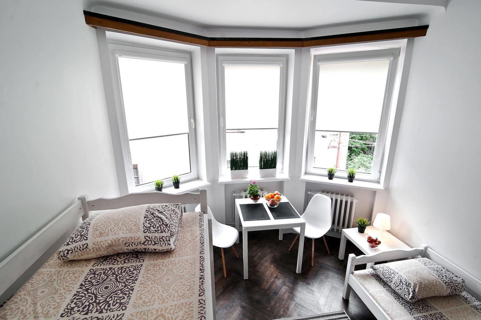 Extra Hostel "Easy Kaunas" Екстериор снимка