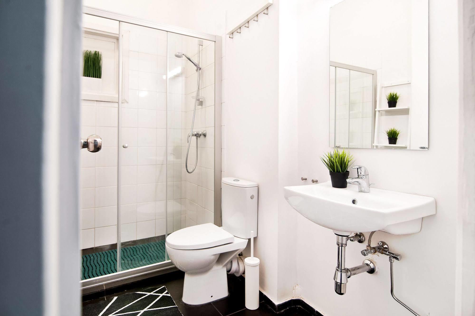 Extra Hostel "Easy Kaunas" Екстериор снимка