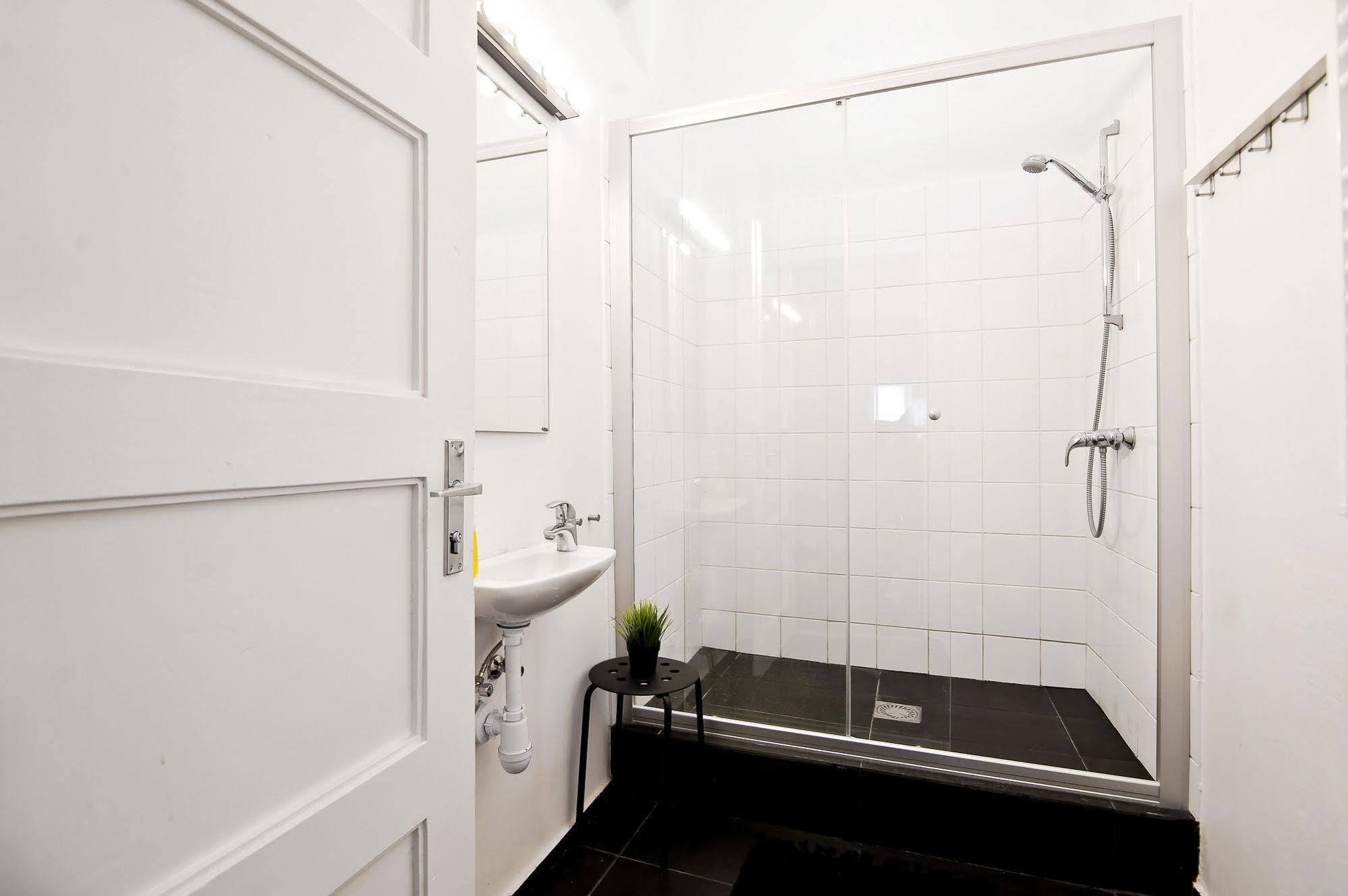 Extra Hostel "Easy Kaunas" Екстериор снимка